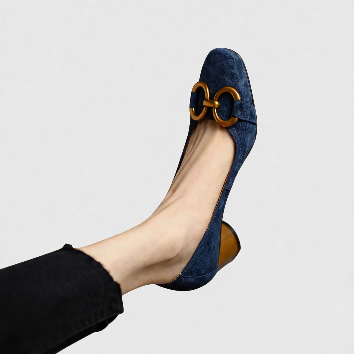 Zapatos Toledo | Tacón geométrico y adorno frontal