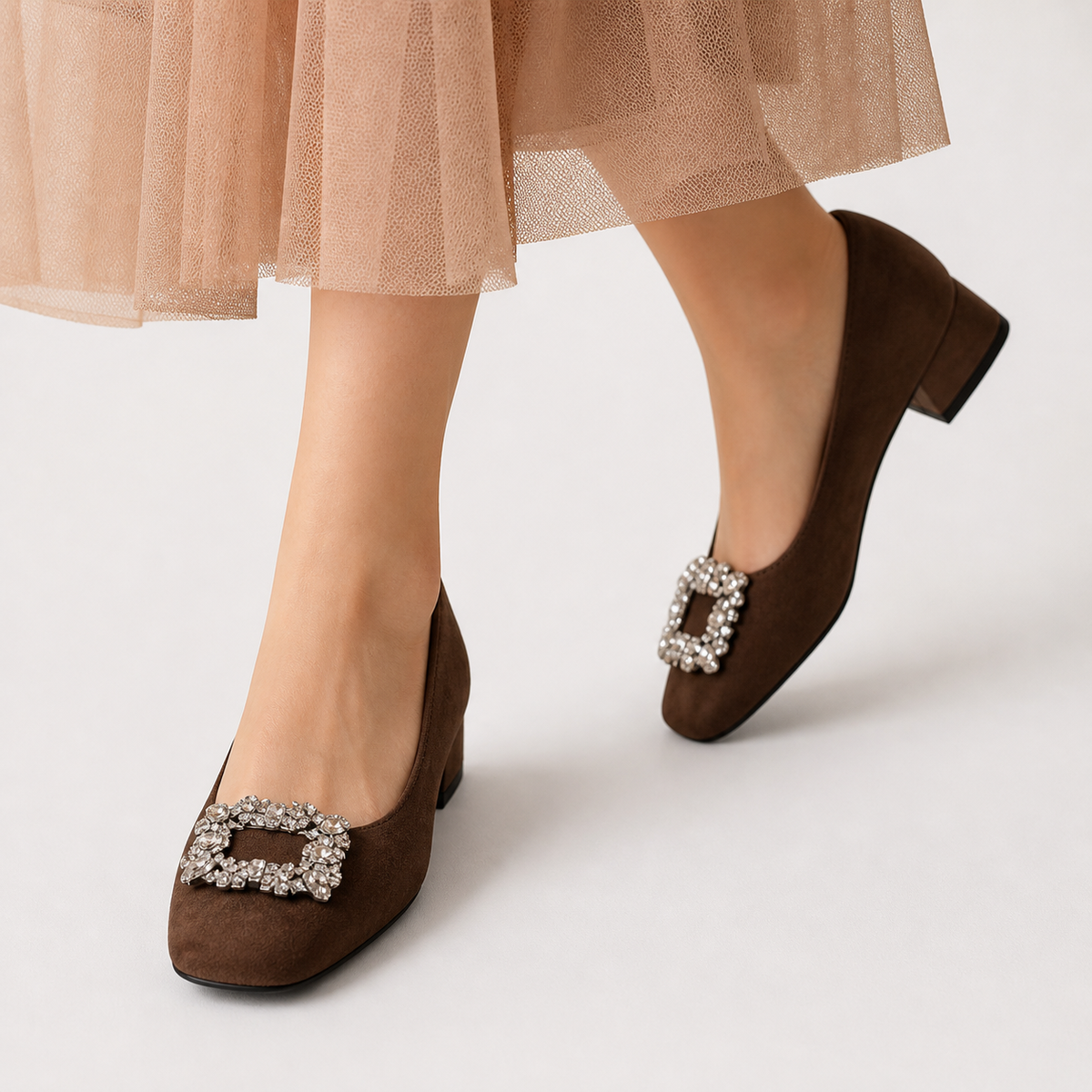 Zapatos Sevilla | Hebilla joya y tacón ancho