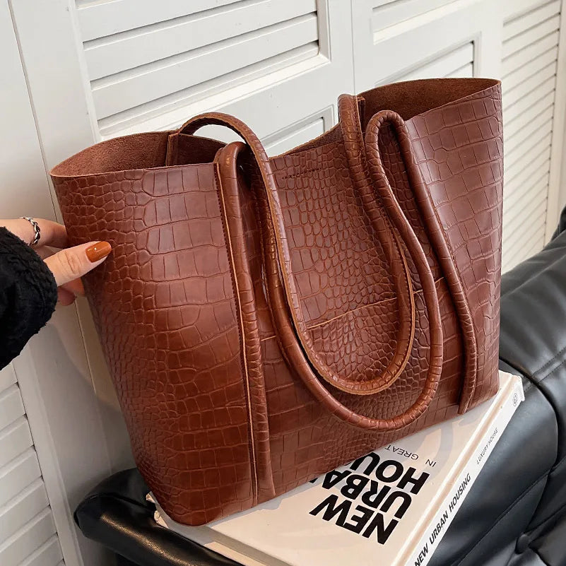 Bolso de hombro Almagro | Elegancia en relieve