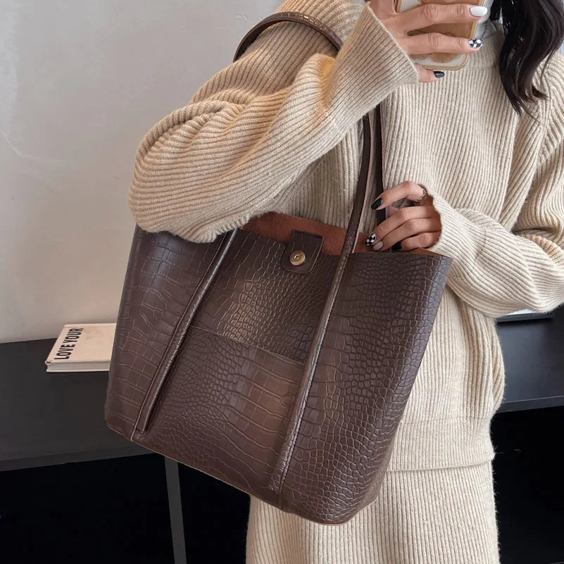 Bolso de hombro Almagro | Elegancia en relieve