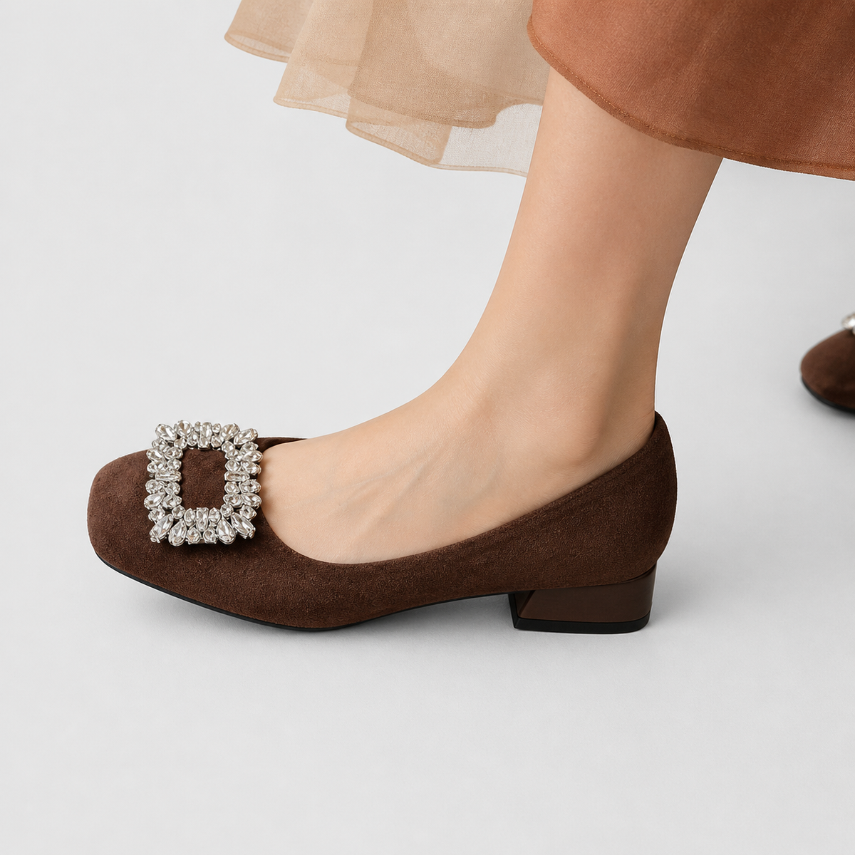 Zapatos Sevilla | Hebilla joya y tacón ancho