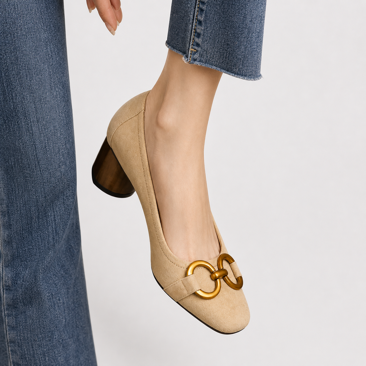 Zapatos Toledo | Tacón geométrico y adorno frontal