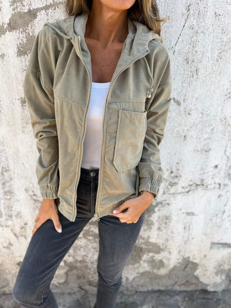 Chaqueta Boreal amplia con capucha