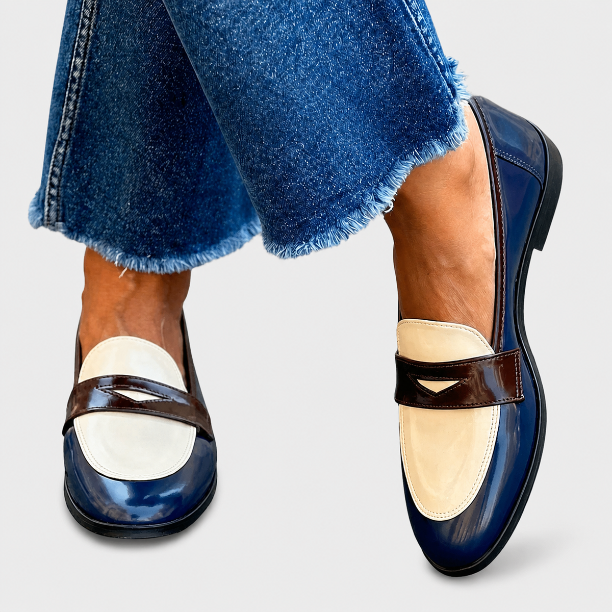 Mocasines Velázquez | Contraste bicolor y adorno frontal