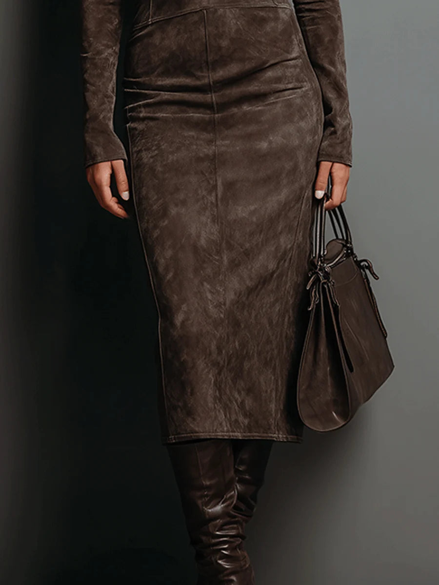 Vera | Vestido midi entallado de cuello alto