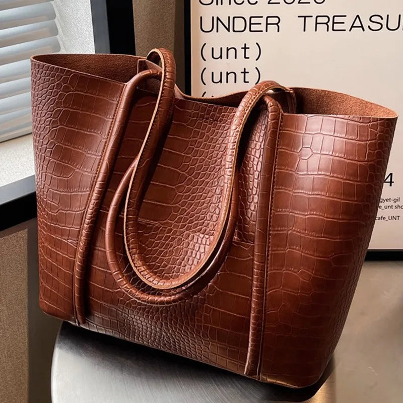 Bolso de hombro Almagro | Elegancia en relieve