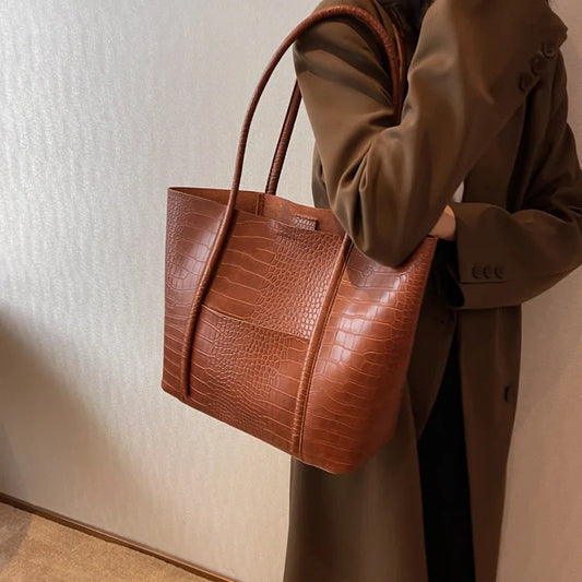 Bolso de hombro Almagro | Elegancia en relieve