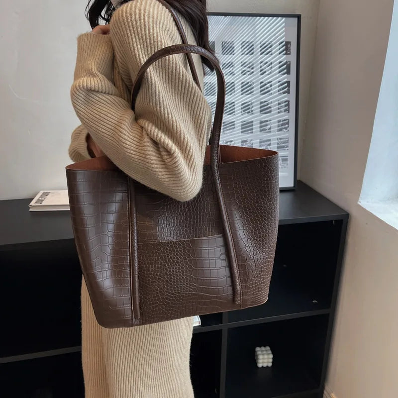 Bolso de hombro Almagro | Elegancia en relieve