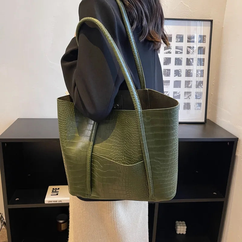 Bolso de hombro Almagro | Elegancia en relieve