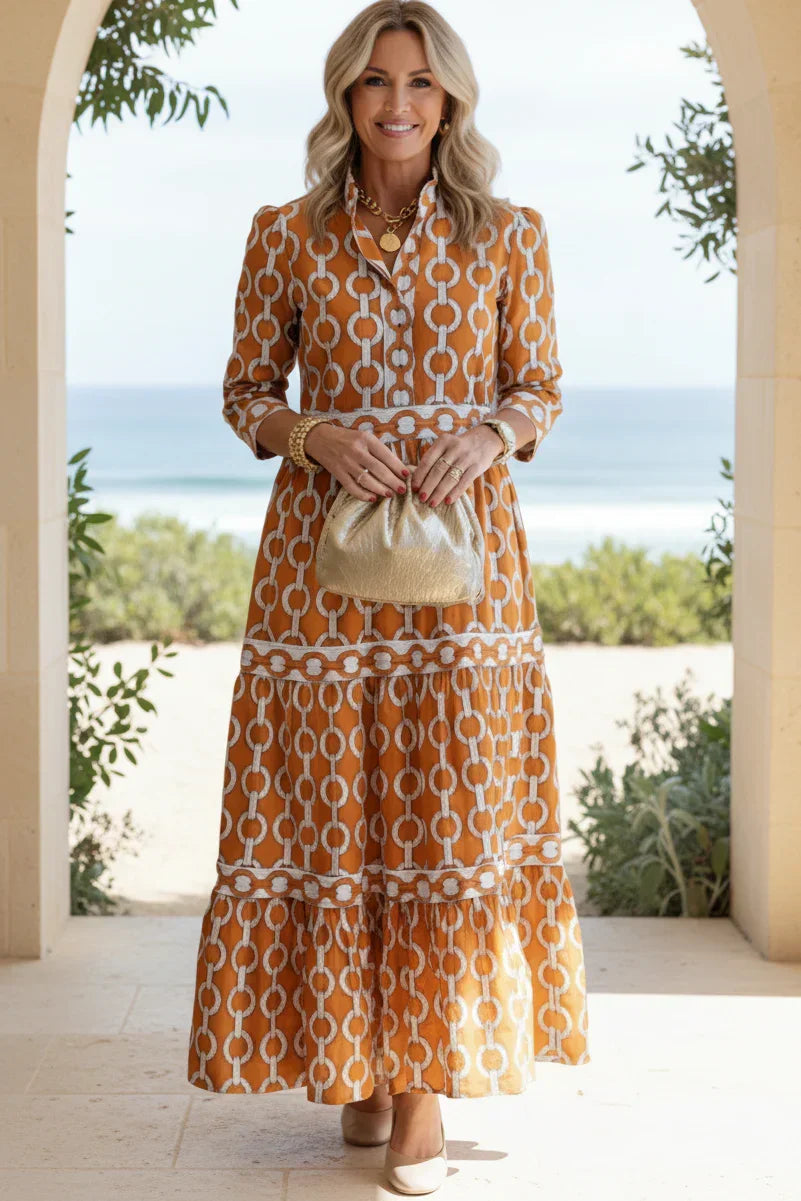 Vestido Patio Mediterráneo | Camisero estampado con falda de niveles